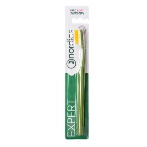 Nordics Nordics Expert Curve 6580 soft toothbrush green